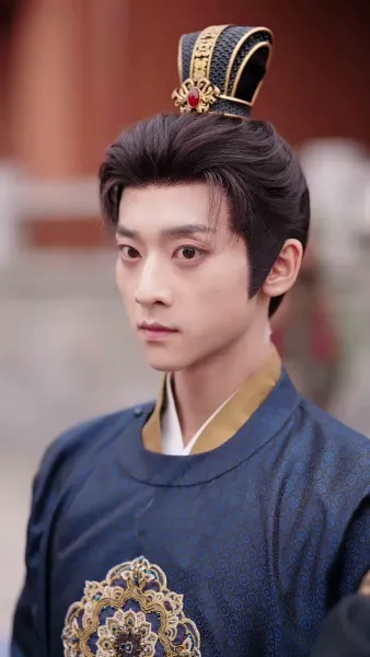 ภารกิจปั้นพ่อให้เป็นฮ่องเต้