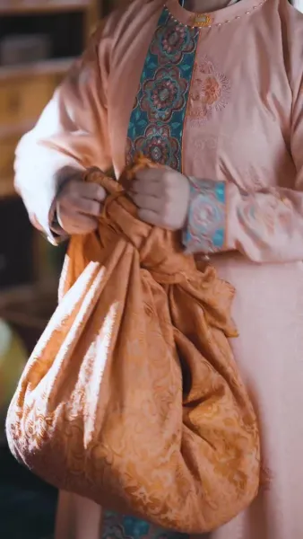 หน้ากากรัก กับองค์ชาย(พากย์เสียง)