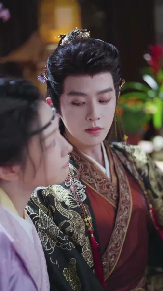 หน้ากากรัก กับองค์ชาย(พากย์เสียง)