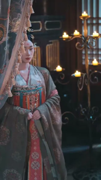 หน้ากากรัก กับองค์ชาย(พากย์เสียง)