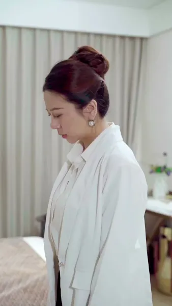 ฉีกหน้ากาก พี่เลี้ยงแสนดี