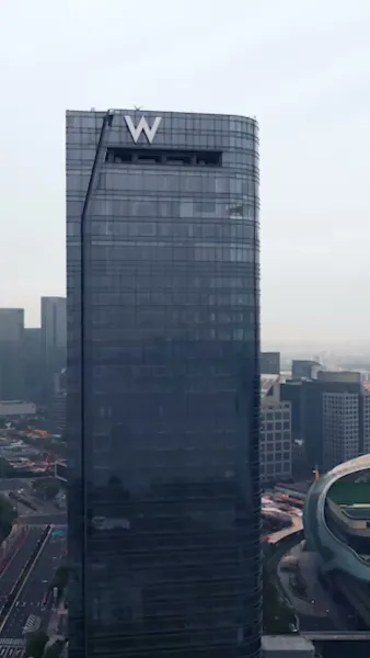 เมื่อรักหักหลังสายตา