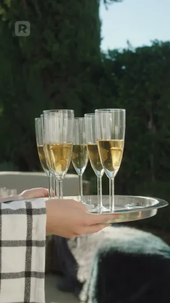 ภรรยาตามสัญญาของซีอีโอ