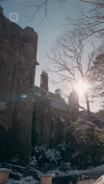 ปีกเพลิง อดีตคนรักนักล่ามังกร