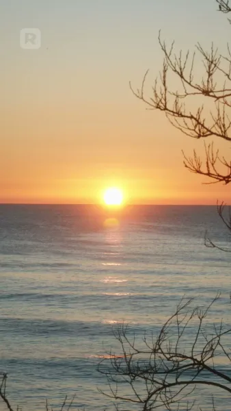 ปีกเพลิง อดีตคนรักนักล่ามังกร