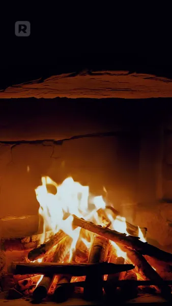 ปีกเพลิง อดีตคนรักนักล่ามังกร