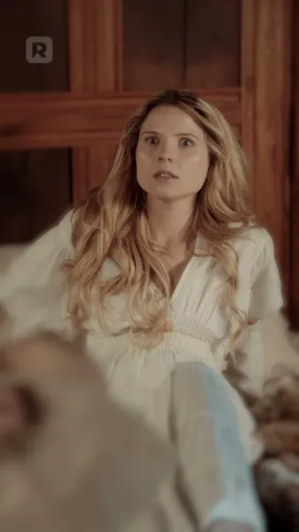 ปีกเพลิง อดีตคนรักนักล่ามังกร