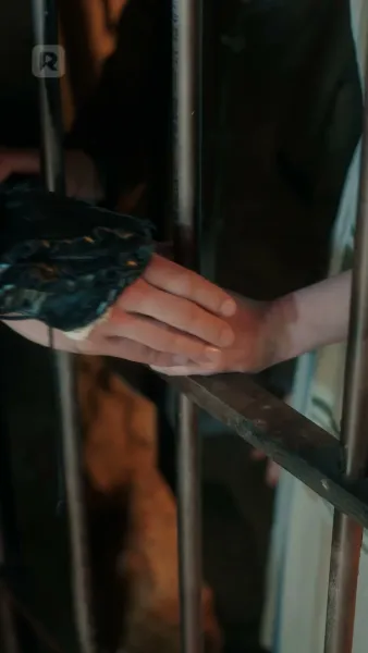 ปีกเพลิง อดีตคนรักนักล่ามังกร