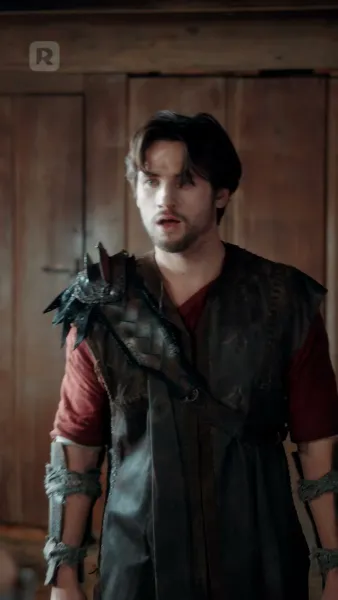 ปีกเพลิง อดีตคนรักนักล่ามังกร