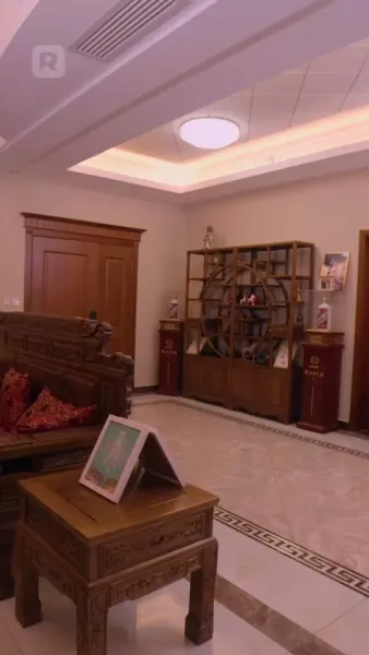 ภรรยาเชือดหมูของมหาเศรษฐี