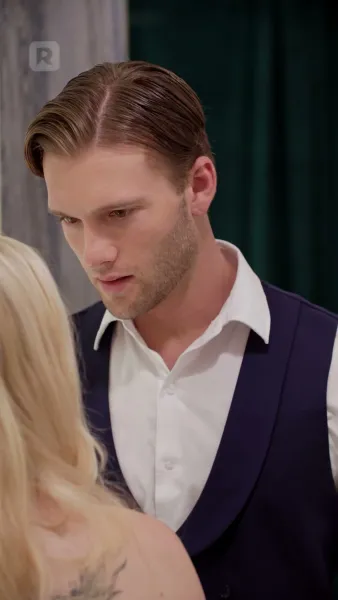 หัวใจในวังวนไฮโซ