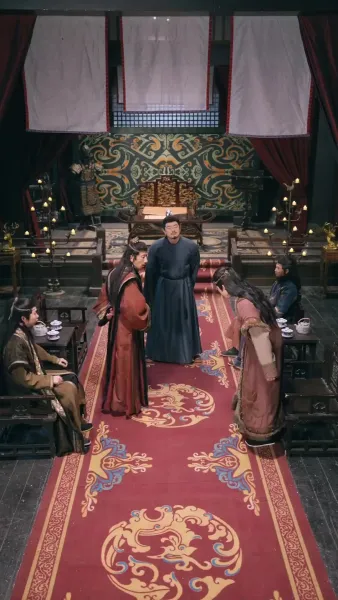 ย้อนวัย 8 ขวบ สู่เกมแค้นในวังหลวง