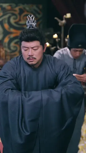 ย้อนวัย 8 ขวบ สู่เกมแค้นในวังหลวง