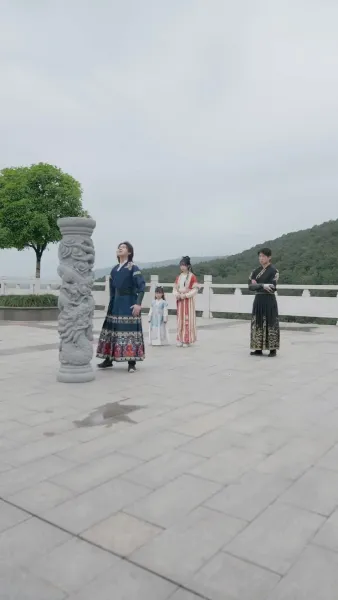 ดาบลับในโลกวิปลาส