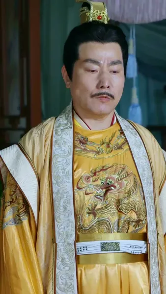 นางบำเรอในเงาโศก