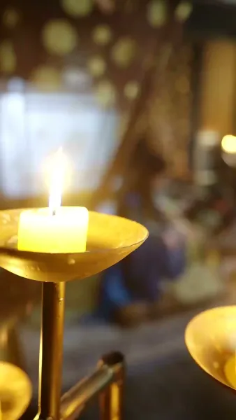 นางบำเรอในเงาโศก