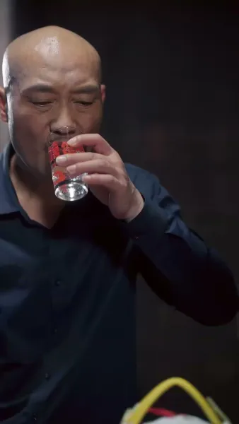 กตัญญูเหนือสายเลือด