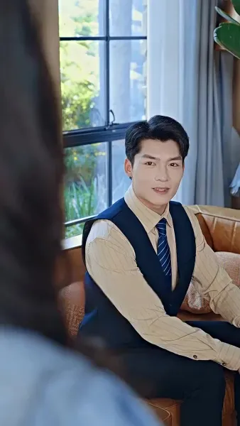 คุณชายม่อผู้แสนเย็นชาและภรรยาแสนรัก