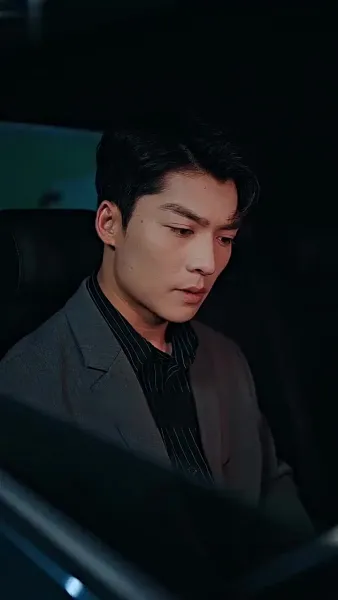 คุณชายม่อผู้แสนเย็นชาและภรรยาแสนรัก