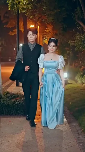 คุณชายม่อผู้แสนเย็นชาและภรรยาแสนรัก