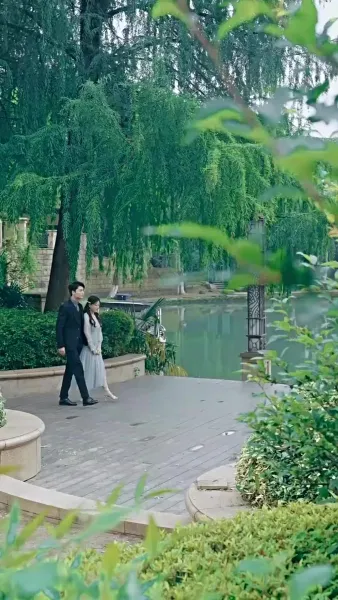 คุณชายม่อผู้แสนเย็นชาและภรรยาแสนรัก