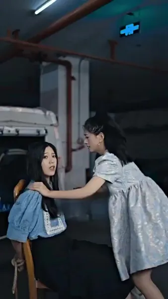 คุณชายม่อผู้แสนเย็นชาและภรรยาแสนรัก