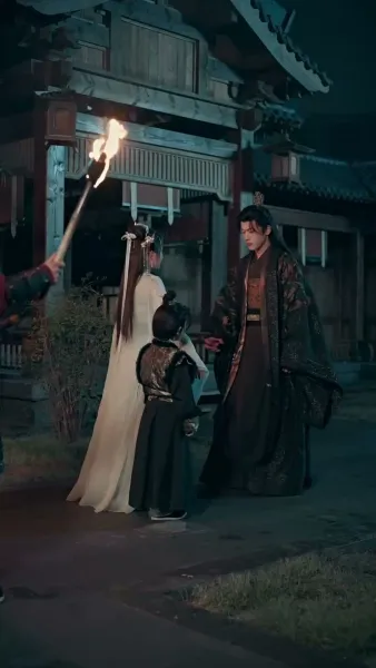  [พากย์ไทย] ท่านพ่อกลายเป็นท่านอ๋อง แม่จ๋าท่านอย่าเพิ่งสลบ