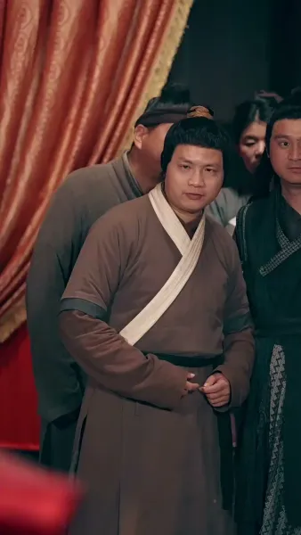  [พากย์ไทย] ท่านพ่อกลายเป็นท่านอ๋อง แม่จ๋าท่านอย่าเพิ่งสลบ