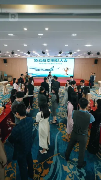 กัปตันจิ๋ว 9 ขวบ เหินฟ้าท้าวิกฤต