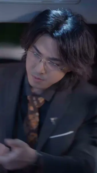 สัญญาลับในตระกูลใหญ่