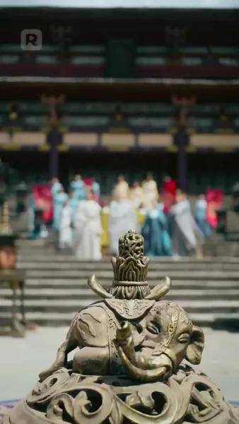 ป่วนรักราชาอสรพิษชีวิตพลิกผัน