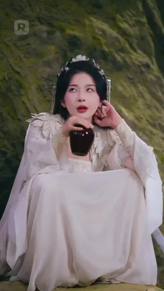 ป่วนรักราชาอสรพิษชีวิตพลิกผัน