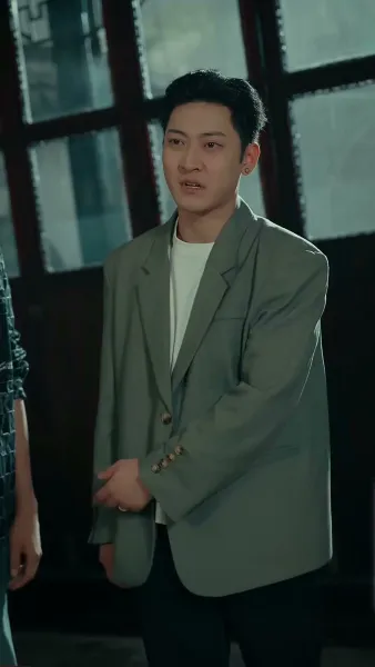 ตาทิพย์พิชิตสมบัติ