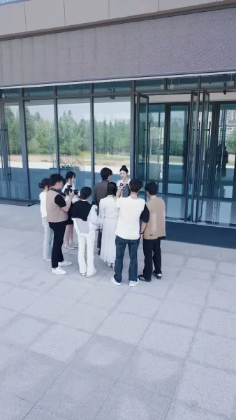 （พากย์ไทย）เห็นค่าในวันที่สาย