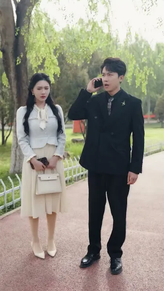 （พากย์ไทย）เห็นค่าในวันที่สาย