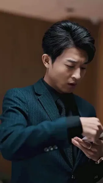 ฉันลาออก หลังแอบกอดลูกเจ้านาย 