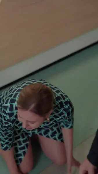 อย่าแหย่ พ่อแม่เศรษฐีผู้พลัดรัก