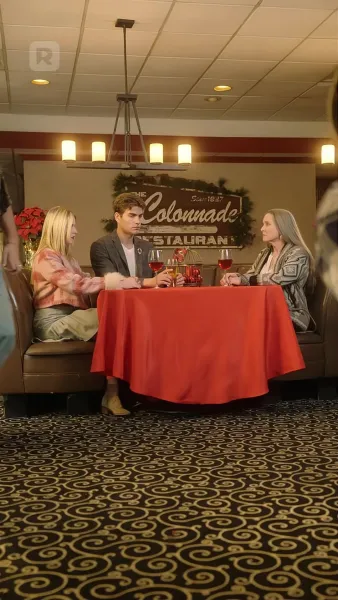 พบสามีมหาเศรษฐีไร้บ้านเป็นของขวัญคริสต์มาส