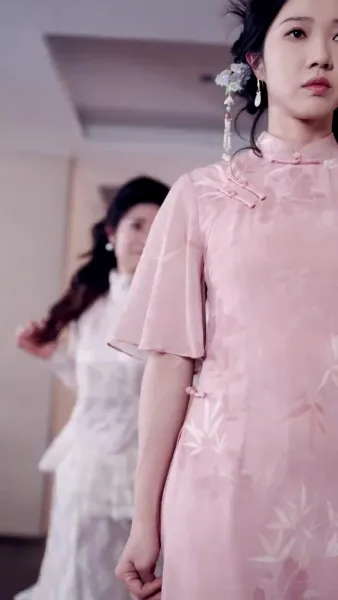 คุณหนูไร้มารยาท กลับมาแล้วจ้า