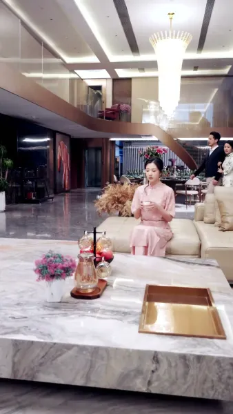 คุณหนูไร้มารยาท กลับมาแล้วจ้า