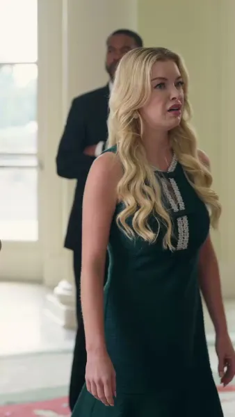 ทายาทสาวใจทรนง[พากย์เสียง]