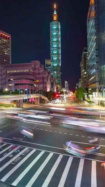 เมื่อรักแรกสายไป แต่รักใหม่มาถึง