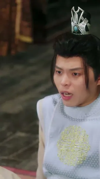 ยอดรักจอมเขมือบแห่งจวนกั๋วกง