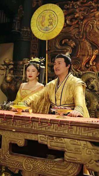 ยอดรักจอมเขมือบแห่งจวนกั๋วกง