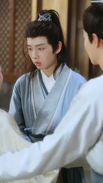 ยอดรักจอมเขมือบแห่งจวนกั๋วกง