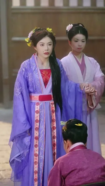 ยอดรักจอมเขมือบแห่งจวนกั๋วกง