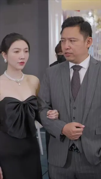 หย่าแล้วรวยคุณพชรหลบไป