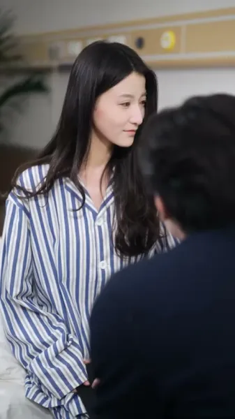 บทกล่อมแห่งความพังทลาย