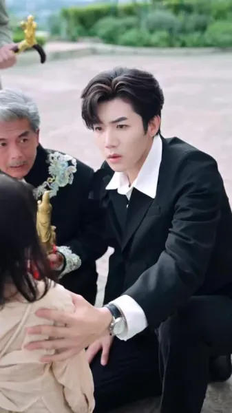 บทกล่อมแห่งความพังทลาย