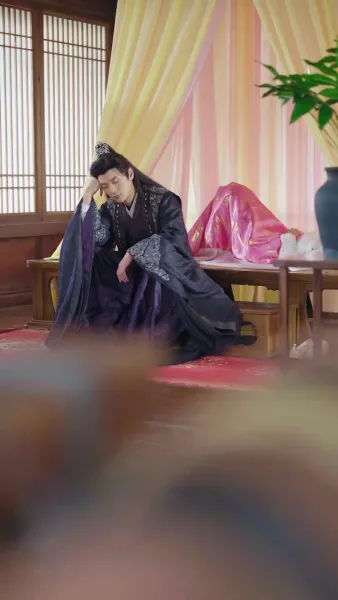 ลิขิตแค้นเหนือบัลลังก์